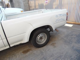 1994 TOYOTA PICKUP STANDARD CAB BASE WHITE 2.4 MT Z20300